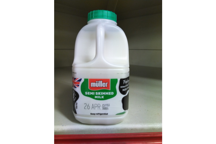 MULLER SEMI SKMMED PINT