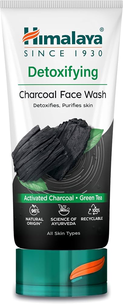 HIMALAYA CHARCOAL FACE WASH